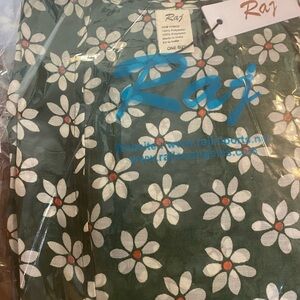 Floral Kimono in Dark Green and White